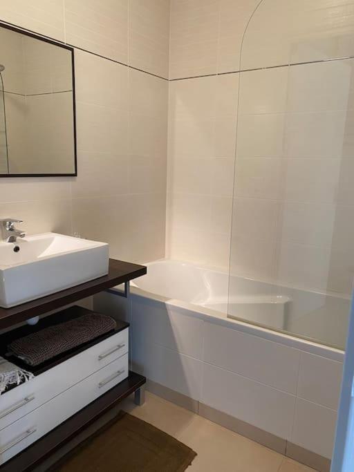 Petit Ailly Magnifique Logement Acces Plage A Pied ヴァランジュヴィル・シュル・メール エクステリア 写真